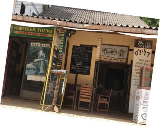 Delilah's Cafe and Hostel - 9