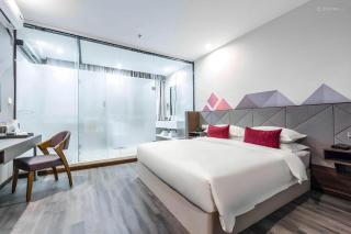Borrman Hotel Wuxi Hubin Business Street - 9