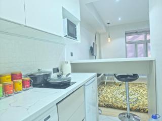Hello Home Ahmad Donish - 1