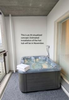 City Center 2BR | Hot Tub, Sauna & Lake Views - 3
