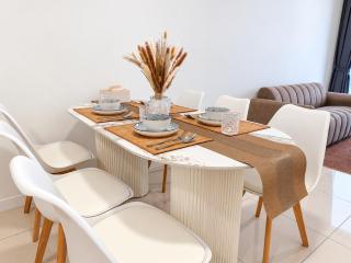 Twin Tower View, 3BR, 2 Baths, Pudu, KL - 5