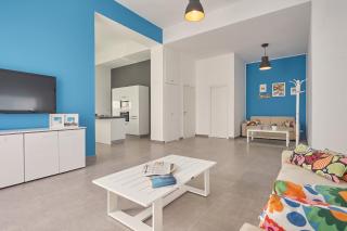 Luxurious Villa in Favara + Pool - 4