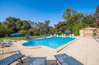 Maison spacieuse à Thenac avec piscine privée - 1