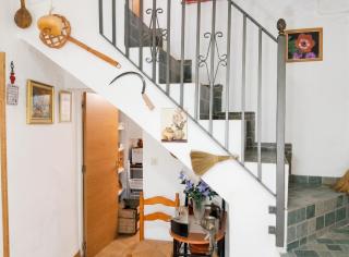 Charming House in Íllar with Mountain View and Balcony - Illar - 5