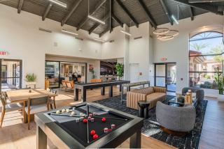 Near Airport-Diablo Stadium-Pool-Spa-Gym-Parking - 7