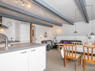 6 person holiday home in Ringkøbing - 1