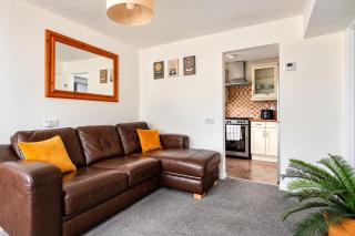 Cozy & Self Contained Garden Bungalow - Salisbury - 7