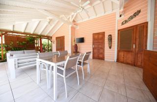 Maison en bord de mer à Pointe-Noire avec piscine partagée - 6