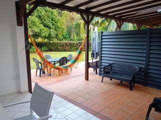Appartement charmant à Le Gosier de 70 m² avec terrasse et jardin - 9