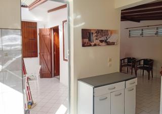Appartement charmant à Le Gosier de 70 m² avec terrasse et jardin - 3