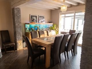 Villa élégante à Saint Clair-d'Arcey avec piscine privée - 7
