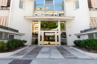 Chic Apartment in Barletta - Sunny Terrace - 4