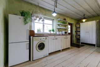 House in the City - 1