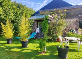 Charmante Maison à Fort-Moville avec Terrasse Privée - 8