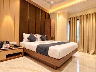 Hotel Stay House Inn 3 Mints walk from New Delhi Railway station,5 Mints from Metro - 5
