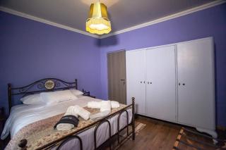 Dream St House - 1