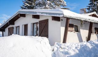Chalet charmant à Métabief avec vue sur montagnes - 0