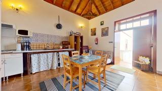 Sea view apartment in San Cristóbal de La Laguna - 70 sqm - 1