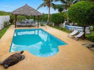 Charming bungalow in Andilana, pool, sea view and garden - 9