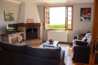 Maison chaleureuse à Langogne avec vue sur montagne - Langogne - 4