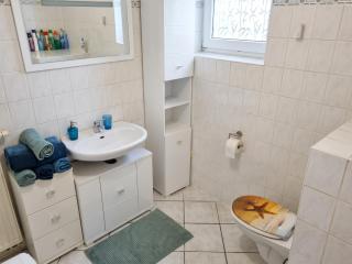 Cosy Apartment in Groß-Rohrheim - 87 m² - Sunny Terrace - 1