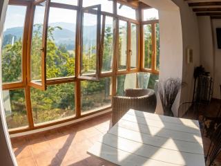 Family House near Otañes with Mountain View - Otañes - 4