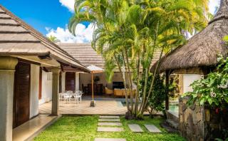 Stunning Villa in Grand Baie with Private Pool - 1