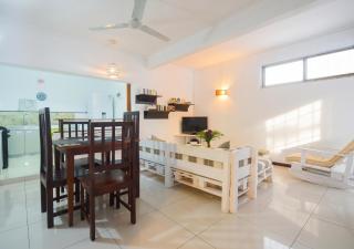 Modern Apartment in Pereybere + Pool - 4