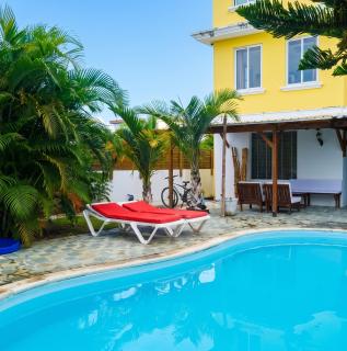 Modern Apartment in Pereybere + Pool - 5