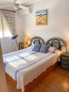 Comfortable apartment in Orihuela, 56 sq. m with shared pool. - 4