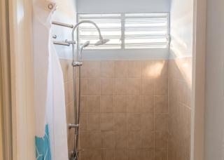 Appartement charmant à Sainte-Rose - 70m² avec terrasse - 1