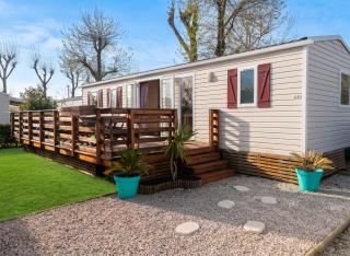 Bungalow confortable à Vias avec piscine partagée - 8