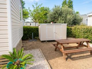 Bungalow confortable à Vias avec piscine partagée - 1