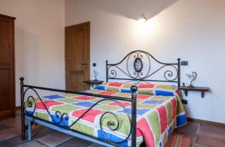 Bright apartment in Castelbellino - 75 m² - Shared Pool - 2