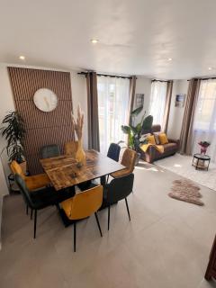 Maison spacieuse à Montebourg avec jardin - 4