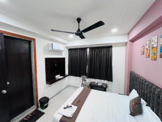 HOTEL RIVER vIEW - 3