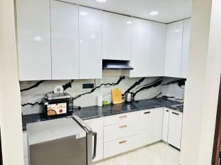 Mivaann villa near to ardee mall - 8