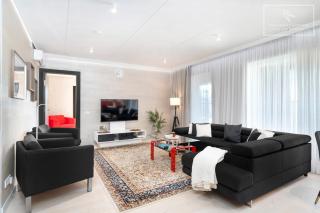 Top-floor 97m2 2BR - Balcony - 2 parking spaces - 0