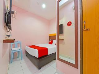 OYO 575 Hotel DNS - 8