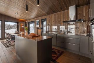 Kikut Mountain Estate Geilo - Two Cabins with Hot Tub and Sauna - 8