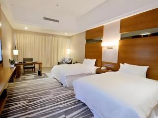 Days Hotel by Wyndham Shenzhen Sanlian - 2