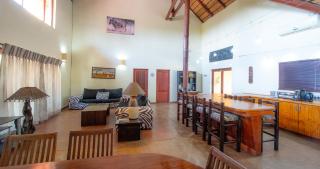 Luxury Safari Homes "hot tub" - 1
