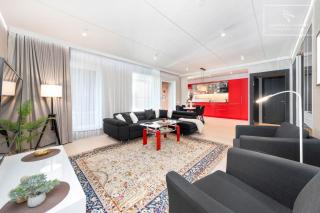 Top-floor 97m2 2BR - Balcony - 2 parking spaces - 9