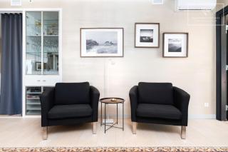 Top-floor 97m2 2BR - Balcony - 2 parking spaces - 7