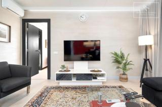 Top-floor 97m2 2BR - Balcony - 2 parking spaces - 3