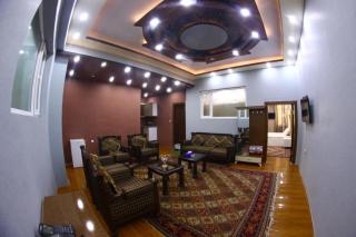 Golden Castle Guesthouse - 2