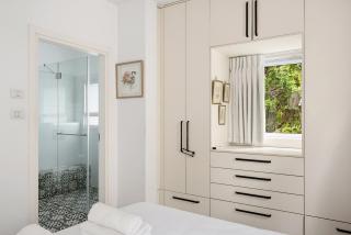Spacious Quiet 2BR & Parking City Center by FeelHome - 8