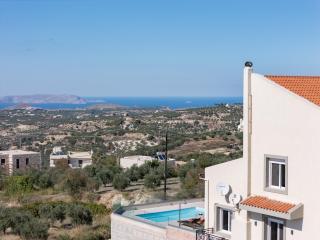 Aurora Heraklion Seasons Villa- Sea Pool Fireplace - 6