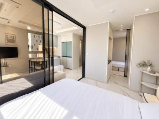 Hoehyeon Maple Residence 38 - 8