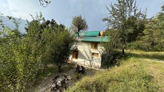 Nirvana Treehouse & Cottages - 9